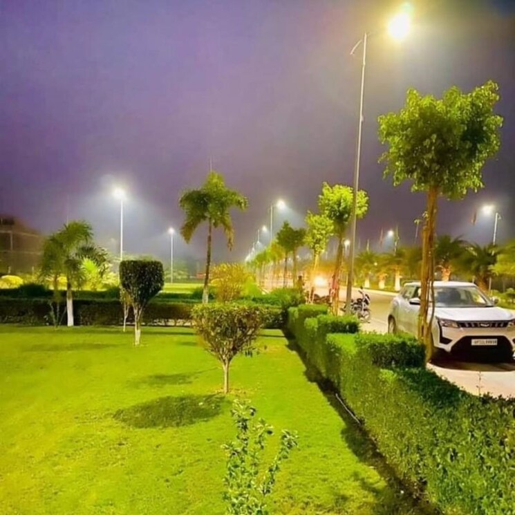 Garden, wing-lucknow-greens-plots  1414 Sq.Yd. Plot In Sultanpur Road Lucknow 9845051