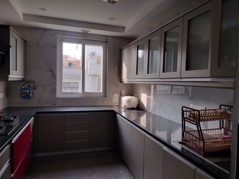 Kitchen, green park extension 4 Bedroom 400 Sq.Yd. Builder Floor In Green Park Extension Delhi 9845058