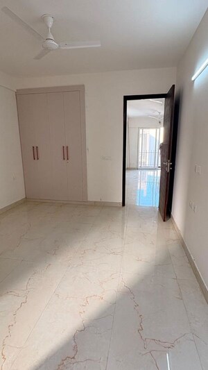 3.5 BHK Builder Floor For Rent in Smart World Gems, Sector 89