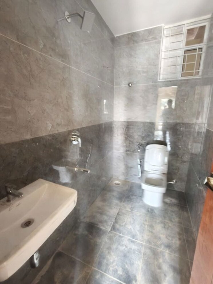 Bathroom, kaggadasapura 2 Bedroom 1200 Sq.Ft. Apartment In Kaggadasapura Bangalore 9845073