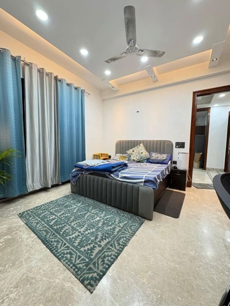 Bedroom, sector 22 1 RK 589 Sq.Ft. Apartment In Sector 22 Gurgaon 9845081