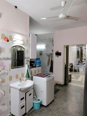  2 BHK Apartment at Lajpat Nagar – for Sale