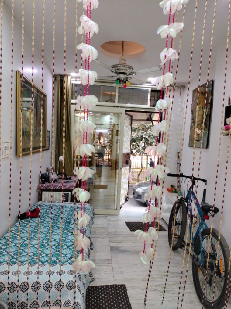 Bathroom, lajpat nagar 2 Bedroom 900 Sq.Ft. Apartment In Lajpat Nagar Delhi 9845142