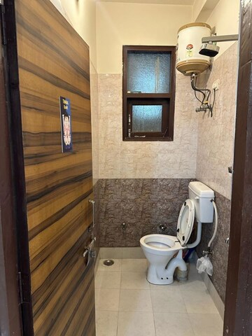 Bathroom in 2 BHK Builder Floor at Nextra The Address, Mayur Vihar Phase 1 – for Rent