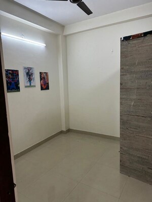 Room in 2 BHK Builder Floor at Nextra The Address, Mayur Vihar 1 – for Rent