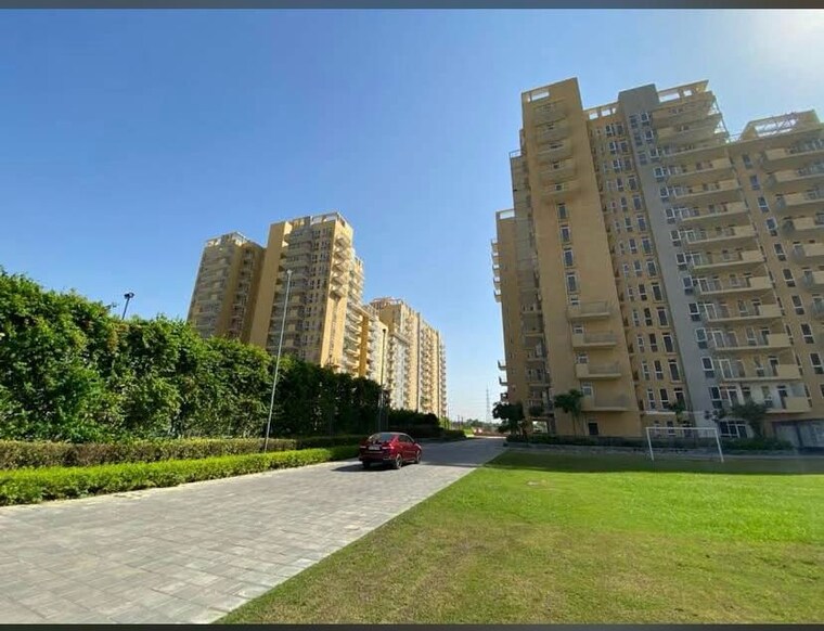 Exterior View, dlf-new-town-heights-i 3 Bedroom 2150 Sq.Ft. Builder Floor In Sector 90 Gurgaon 9845143