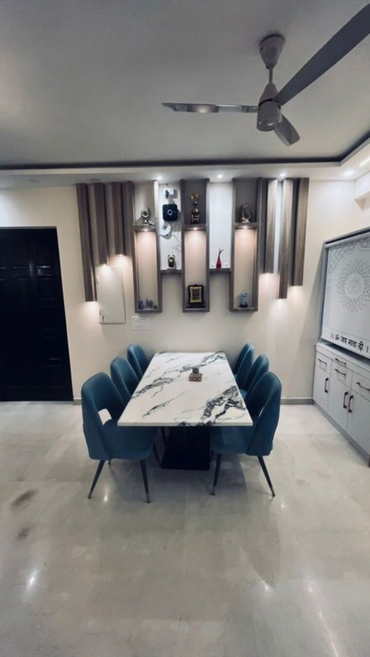 Master Bedroom, bptp-astaire-gardens-pedestal-floors 3 Bedroom 2594 Sq.Ft. Builder Floor In Sector 70a Gurgaon 9845151