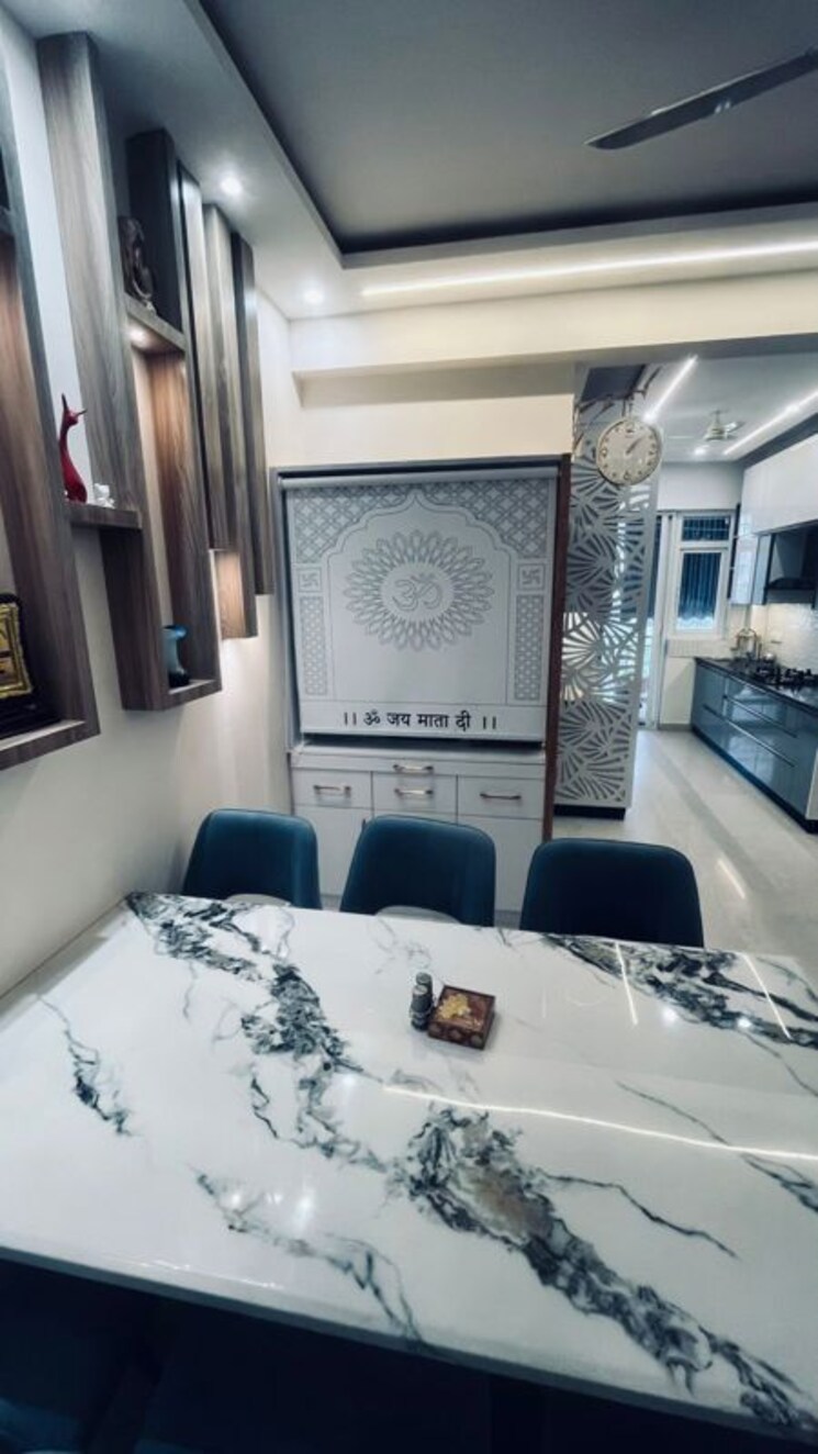 Master Bedroom, bptp-astaire-gardens-pedestal-floors 3 Bedroom 2594 Sq.Ft. Builder Floor In Sector 70a Gurgaon 9845151