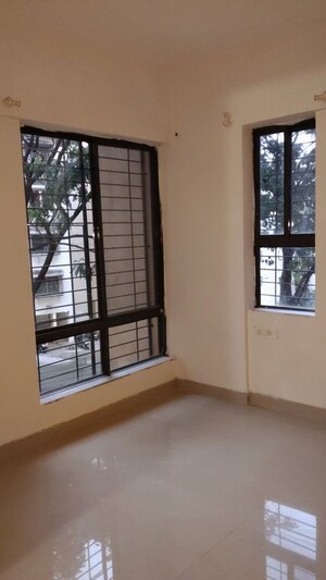 Room in 2 BHK Apartment at Amit Colori, Undri – for Rent