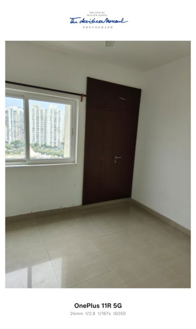 Room, nimbus-the-hyde-park 2 Bedroom 980 Sq.Ft. Apartment In Sector 78 Noida 9845166