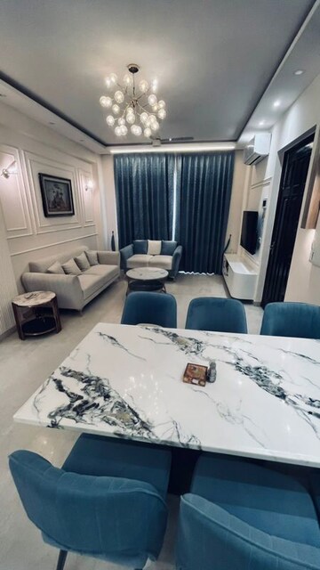 Master Bedroom in 3 BHK Builder Floor at BPTP Astaire Gardens, Sector 70a – for Rent