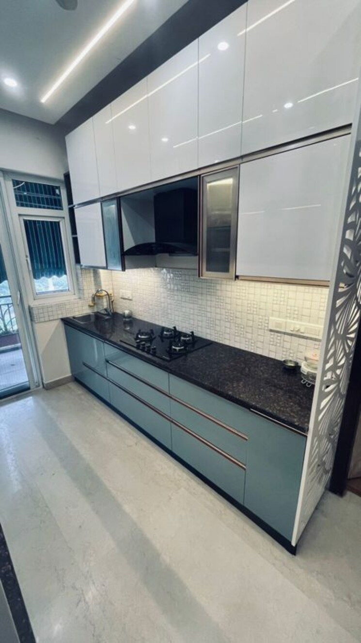 Kitchen, bptp-astaire-gardens 3 Bedroom 2560 Sq.Ft. Builder Floor In Sector 70a Gurgaon 9845225