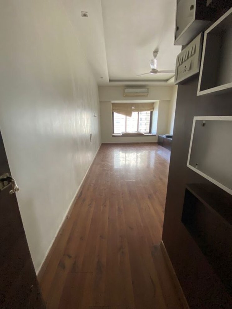 Dining area, llyod-estate 2 Bedroom 700 Sq.Ft. Apartment In Wadala Mumbai 9845250