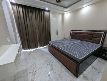 Bedroom in 3 BHK Builder Floor at Sunstar Floors, Sector 51 – for Rent