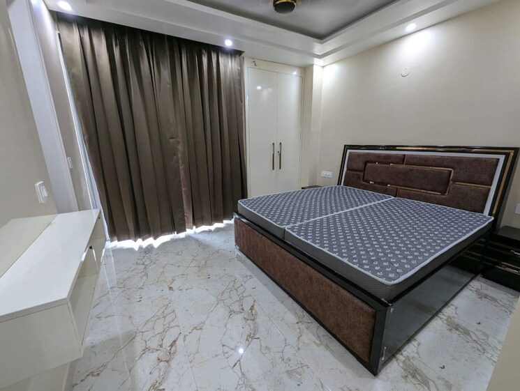 Bedroom, sunstar-floors 3 Bedroom 1700 Sq.Ft. Builder Floor In Sector 51 Gurgaon 9845353