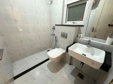 Master Bedroom in 3 BHK Builder Floor at BPTP Astaire Gardens, Sector 70a – for Rent