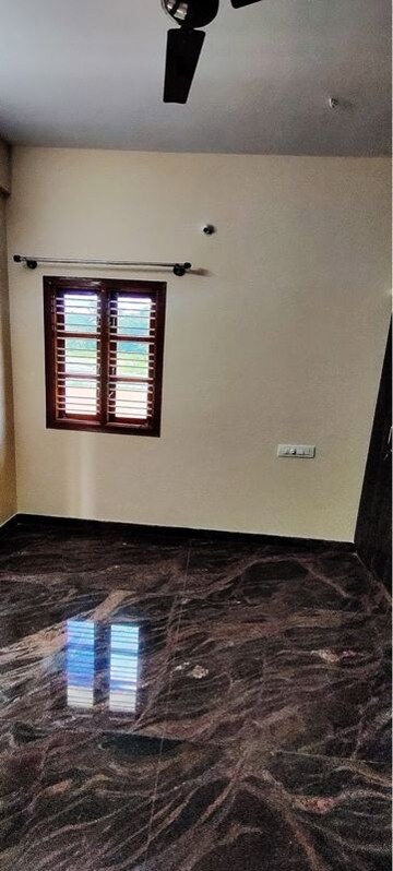 Room in 2 BHK Independent House at Kodipalya – for Rent