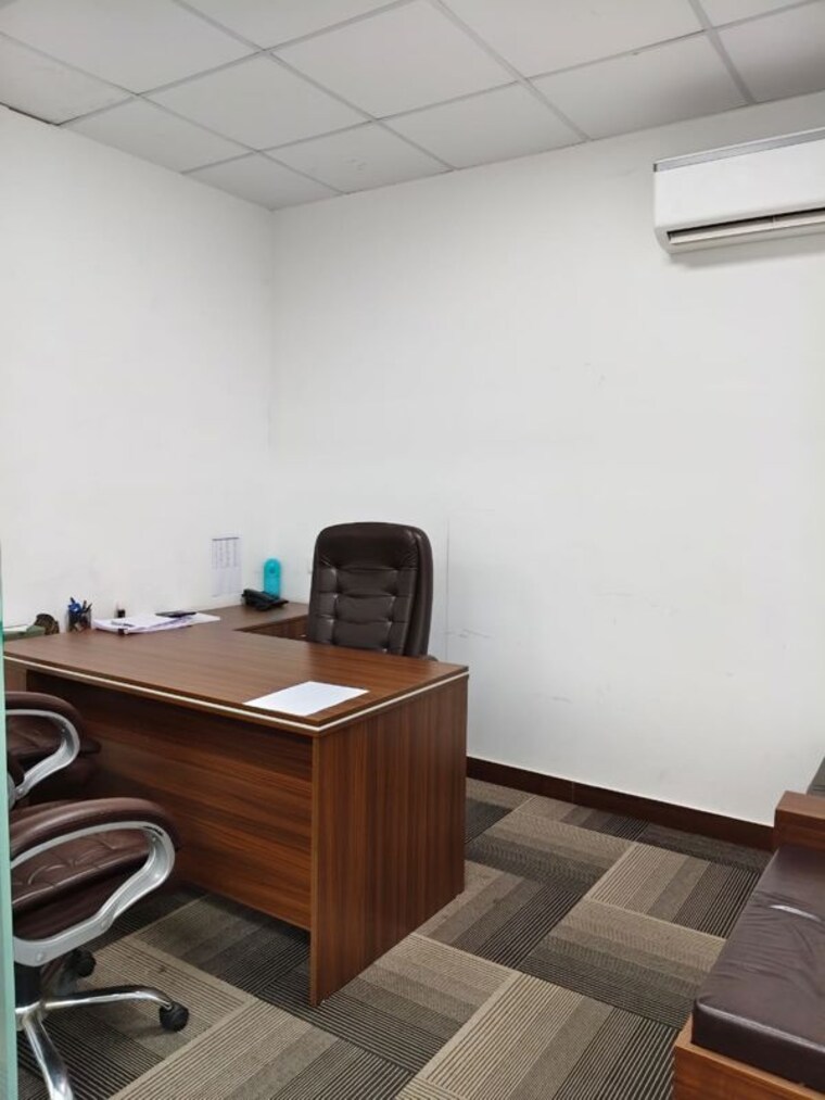 Kitchen, udyog vihar Commercial Office Space 4250 Sq.Ft. In Udyog Vihar Gurgaon 9845489