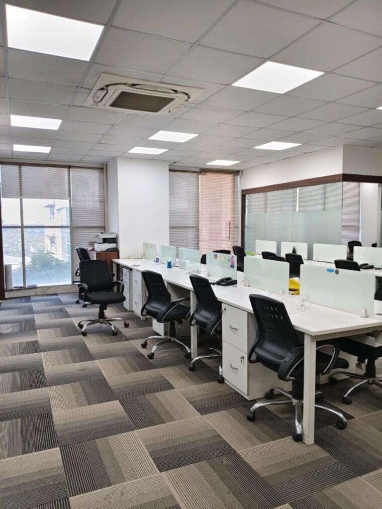 Team Area, udyog vihar Commercial Office Space 4250 Sq.Ft. In Udyog Vihar Gurgaon 9845489