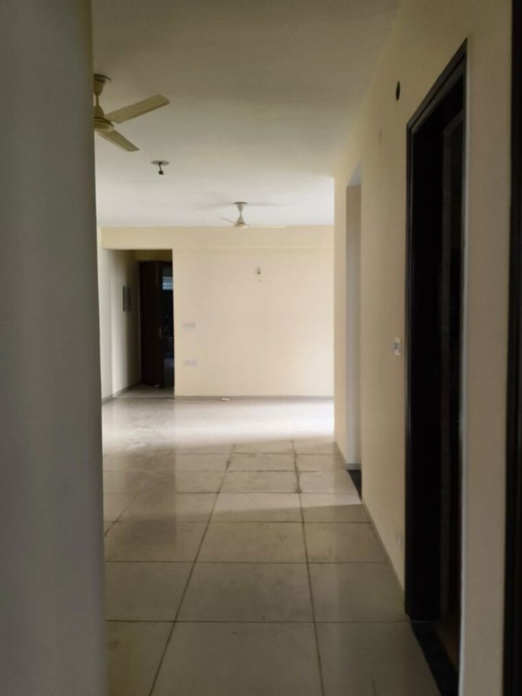 Bathroom, bptp-discovery-park 2 Bedroom 805 Sq.Ft. Apartment In Sector 80 Faridabad 9845365