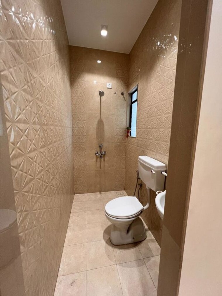 Bathroom, arihant-aaradhya 2 Bedroom 562 Sq.Ft. Apartment In Bapgaon Thane 9845656