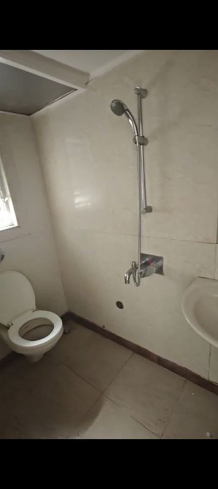 Bathroom, silver-palace-pali-hill 2 Bedroom 800 Sq.Ft. Apartment In Pali Hill Mumbai 9845688