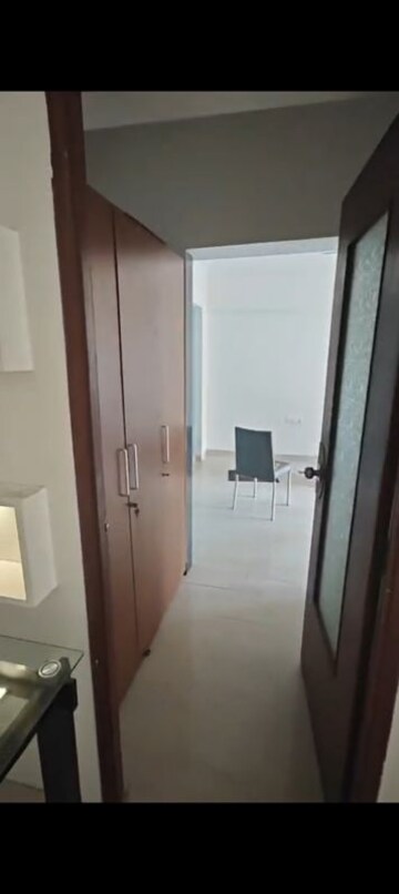 Building Lobby in 2 BHK Apartment at Silver Palace Pali Hill, Pali Hill – for Rent