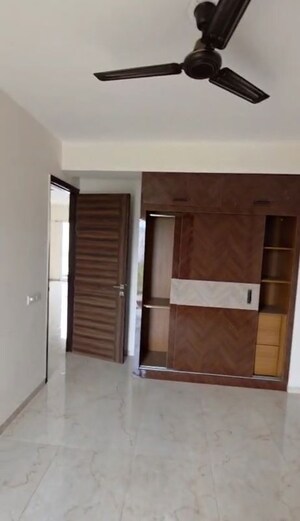 Room in 3 BHK Apartment at Smart World Gems, Sector 89 – for Rent