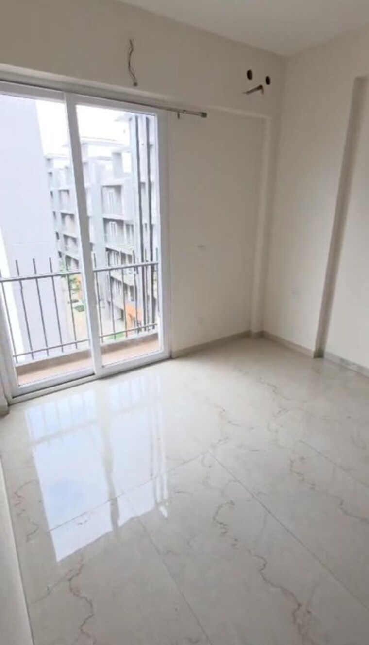 Room, smart-world-gems 3 Bedroom 1423 Sq.Ft. Apartment In Sector 89 Gurgaon 9845748