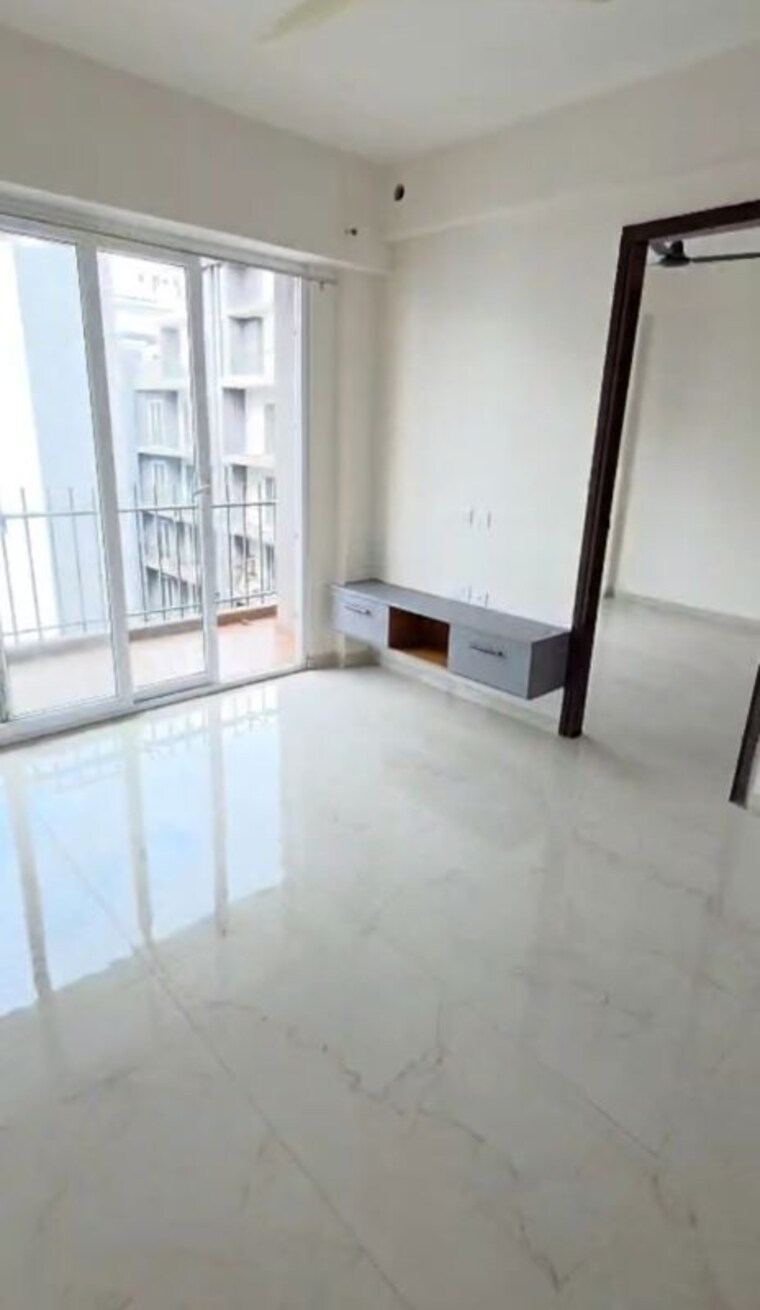 Room, smart-world-gems 3 Bedroom 1423 Sq.Ft. Apartment In Sector 89 Gurgaon 9845748