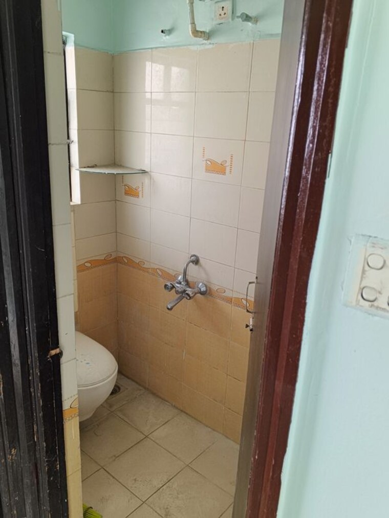 Attached Bathroom, kondhwa budruk 1 Bedroom 600 Sq.Ft. Apartment In Kondhwa Budruk Pune 9845814