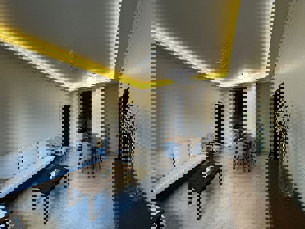 2 BHK 1000 Sq.Ft. Apartment in Corinthian Apartments