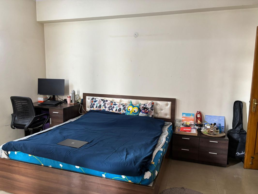 3.5 BHK + Servant Room,Study Room 1860 Sq.Ft. Apartment in Parsvnath Green Ville