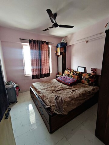 Bedroom in 1 BHK Apartment at Parmar Square, Kharadi – for Rent
