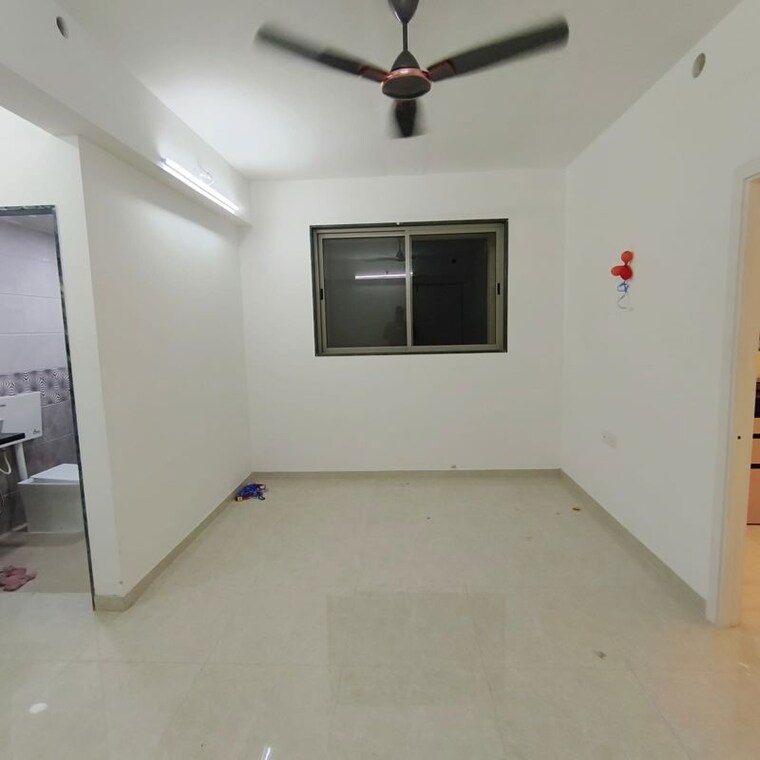 Room, vijay-orovia 1 Bedroom 405 Sq.Ft. Apartment In Ghodbunder Road Thane 9845926