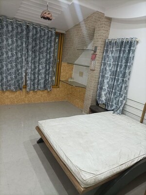 Bedroom in 5 BHK Villa at Krantiveer Tatya Tope CHS, Wanowrie – for Rent