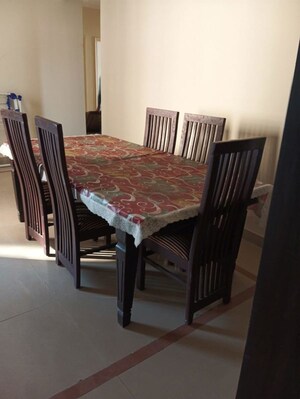 Bedroom in 1 BHK Apartment at Orchid Petals, Sector 49 – for Rent