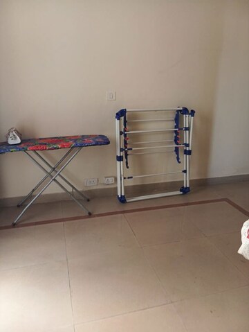 Staircase in 1 BHK Apartment at Orchid Petals, Sector 49 – for Rent