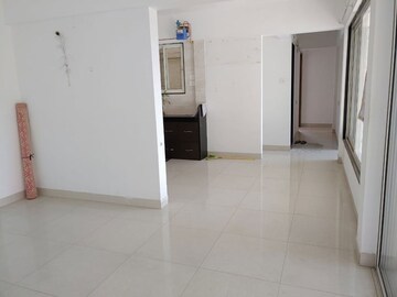 Room in 2 BHK Apartment at Anshul Eva, Bavdhan – for Rent