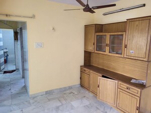 Room in 2 BHK Apartment at Panchavati CHS, Vasant Vihar – for Rent