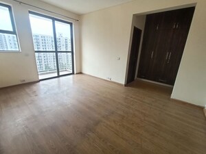 3 BHK Apartment For Rent in Unitech The Residences Gurgaon, Sector 33