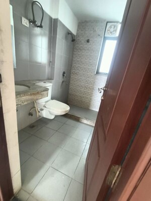 Bathroom in 3 BHK Apartment at Unitech The Residences Sector 33, Sector 33 – for Rent