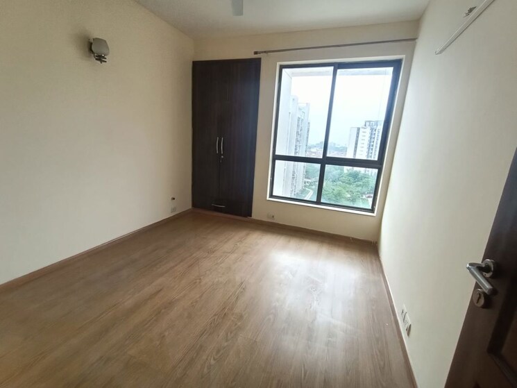 Room, unitech-the-residences-sector-33 3 Bedroom 1505 Sq.Ft. Apartment In Sector 33 Gurgaon 9846164