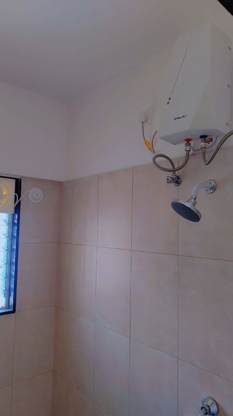 Bathroom, utsav-51-balewadi-residences 2 Bedroom 708 Sq.Ft. Apartment In Balewadi Pune 9846170