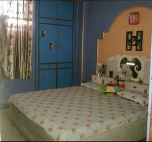 Bedroom in 3 BHK Builder Floor at Rajendra Nagar Sector 5 – for Rent