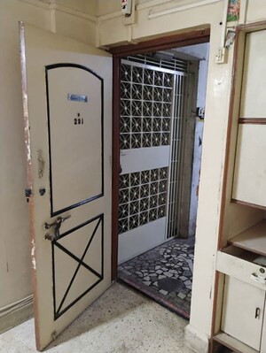 Staircase in 1 BHK Apartment at Shreenath Hermitage, Baner – for Rent