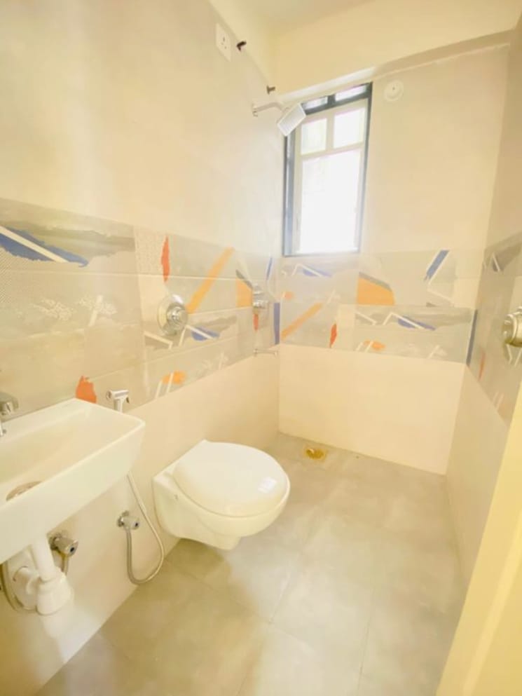 Bathroom, manpada 2 Bedroom 1018 Sq.Ft. Builder Floor In Manpada Thane 9846181