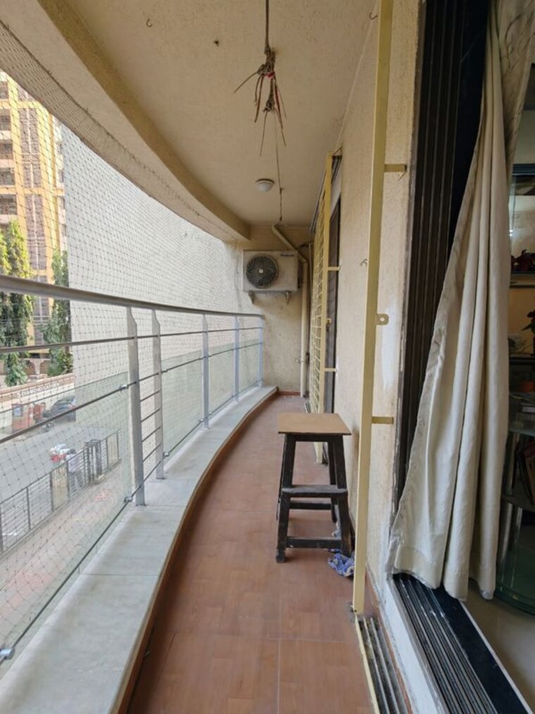 Balcony, shubham-sri-kalpana-padma-tower 4 Bedroom 2200 Sq.Ft. Apartment In Chembur Mumbai 9846551