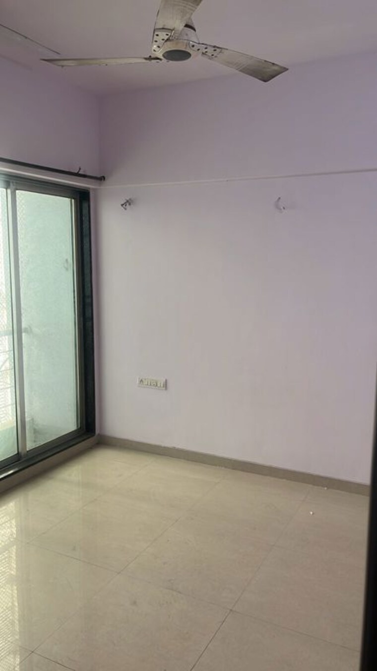 Bedroom, prabhat-gurukrupa-apartments 2 Bedroom 950 Sq.Ft. Apartment In Goregaon West Mumbai 9846582