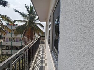 1 BHK Builder Floor For Rent in Yemalur